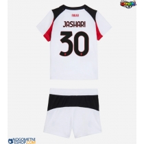 Otroški Nogometni dresi AC Milan Ardon Jashari #30 Gostujoči 2025-26 Kratek Rokav (+ Kratke hlače)